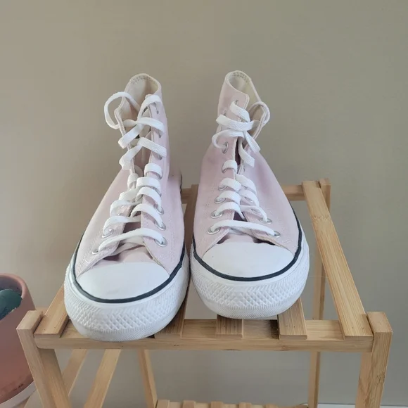 Converse All Stars Chuck Taylor High Tops Size 10.5 Light Pink - Picture 3 of 10